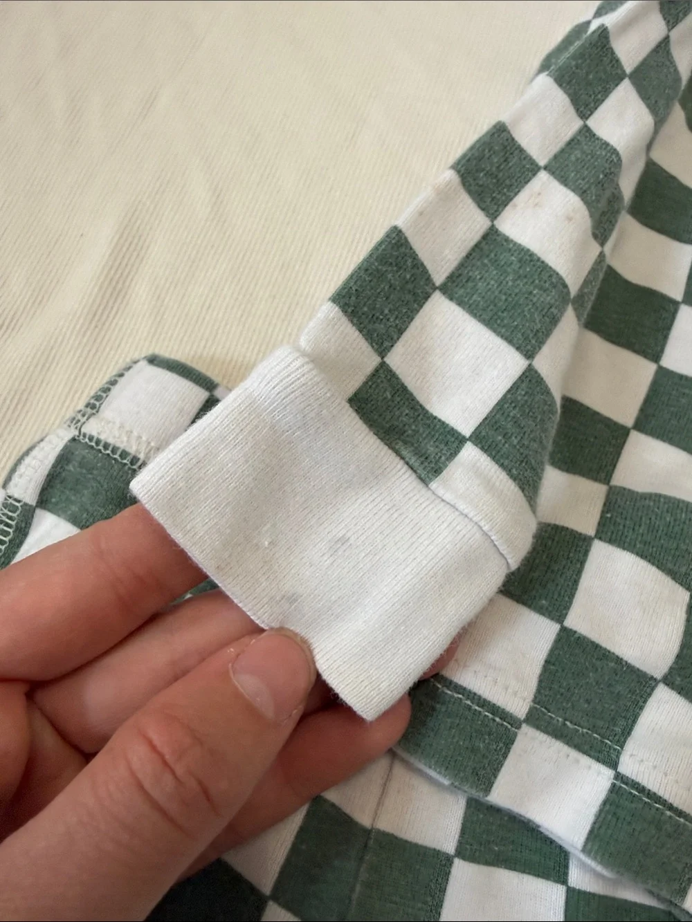 Primary Green and White Checkered Pajama Set (2-3y) *fair condition*